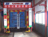 Carwash autowasstraat, geheel automatisch wassen van auto's